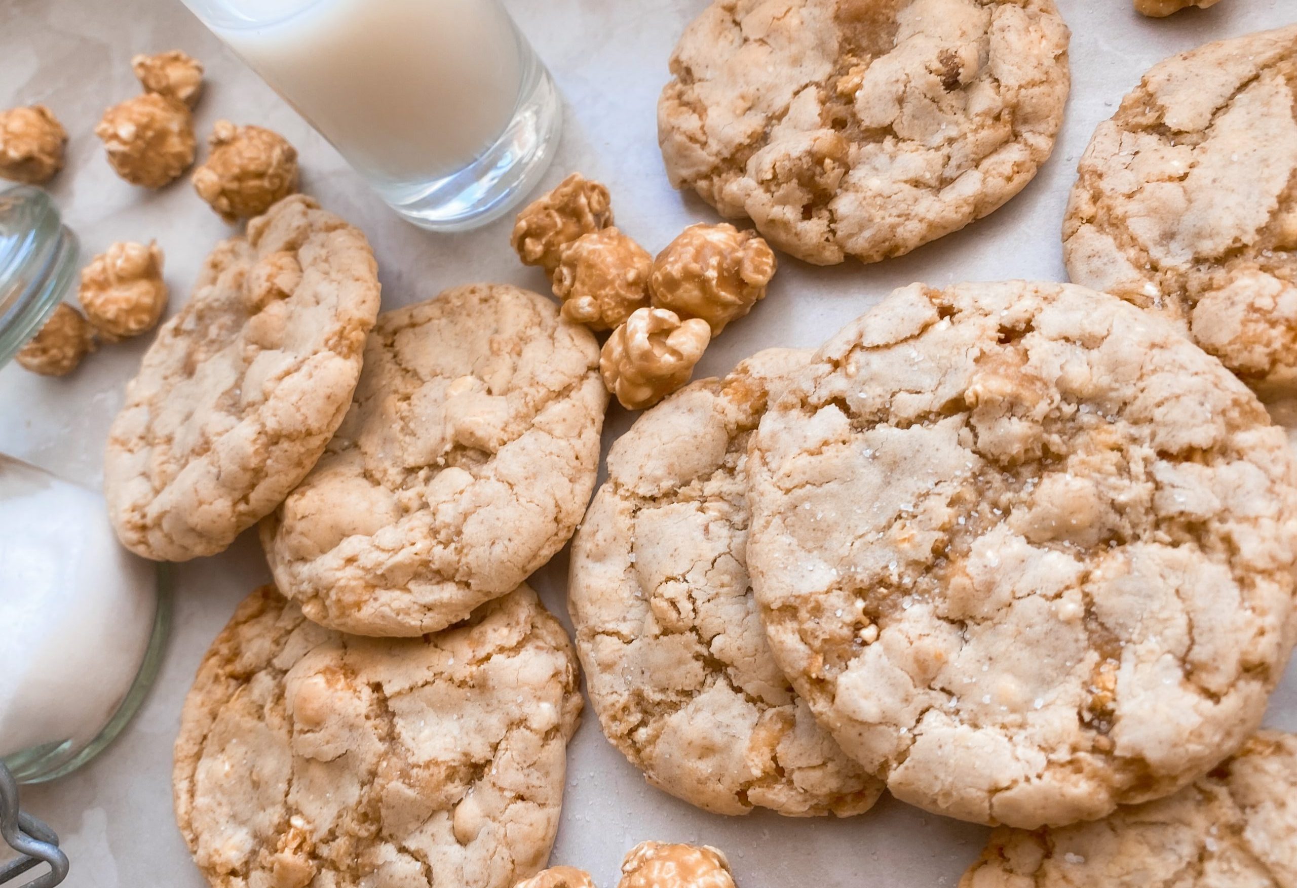 Caramel Popcorn Pretzel Cookies